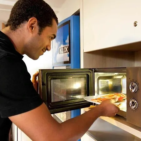 Hotel F1 Nantes Sud Aeroport 3*